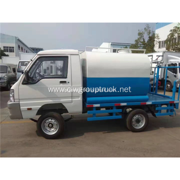 Electric 3T road clean water truck